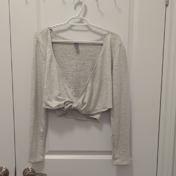 Joe Fresh x Sasha Exeter Gray Long Sleeve Knotted Top Size Large GUC - Picture 1 of 4